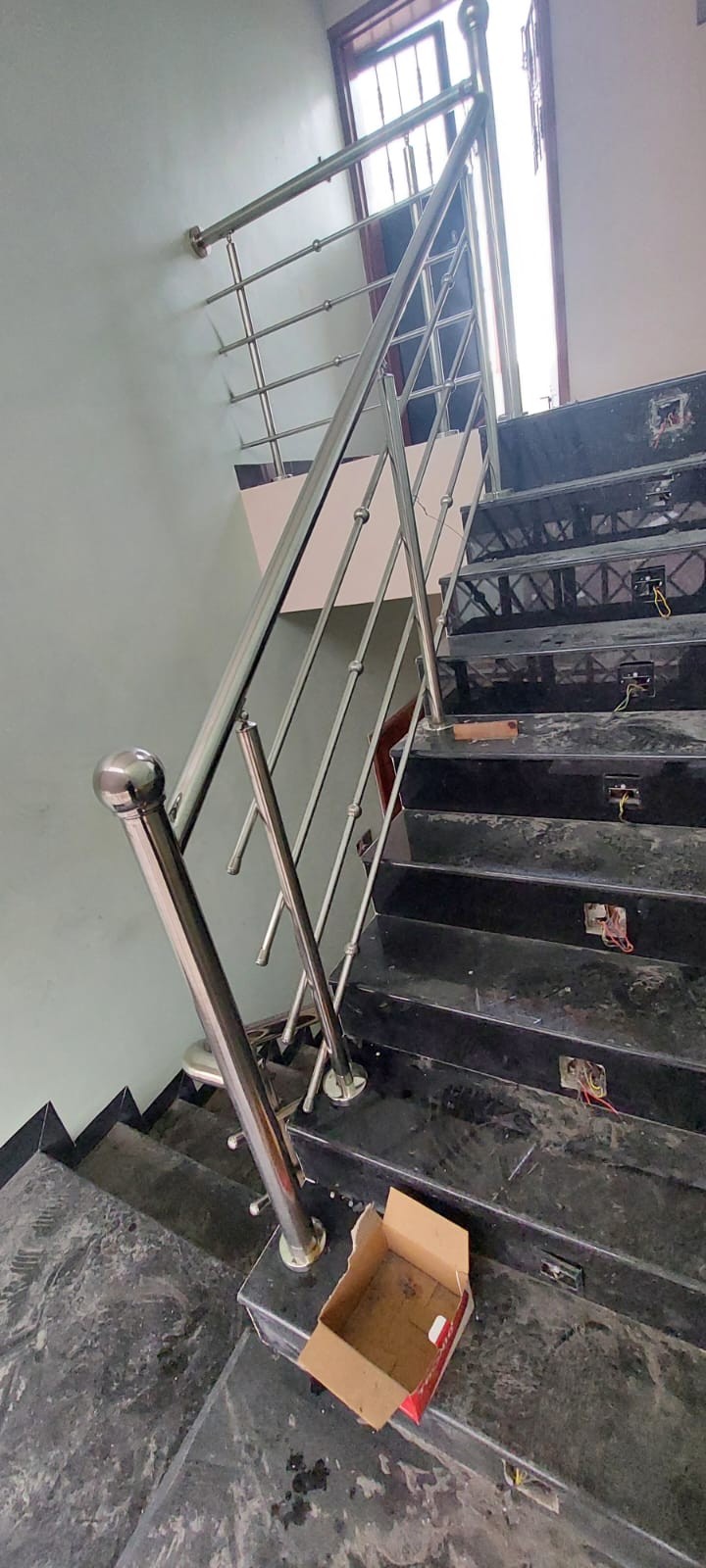 Meco Art Limited - Stainless Steel Railing